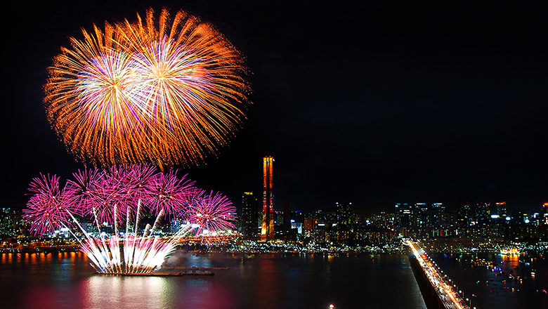 ▲서울세계불꽃축제의 모습/출처: 한화 홈페이지